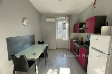 Bačvice, comfortable two bedroom apartment