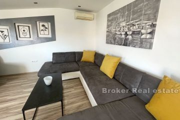 Newly renovated four bedroom apartment