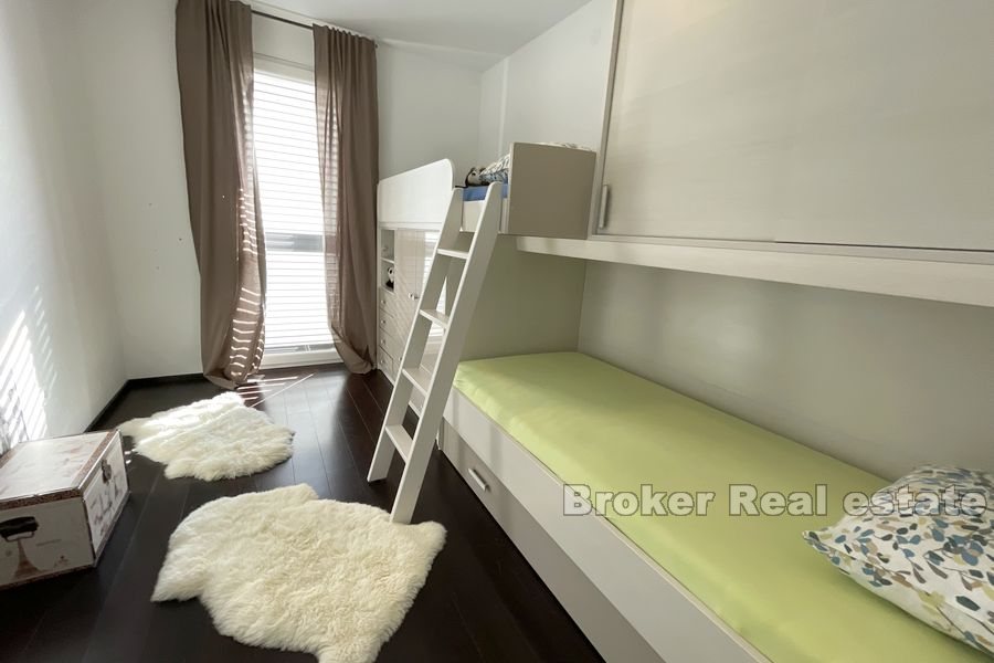 Beautiful three-bedroom duplex apartment