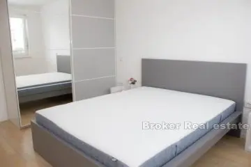 Bellissimo appartamento con due camere da letto in ottima posizione