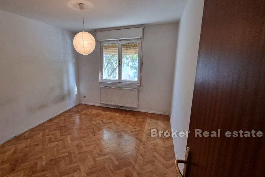 Bol, comfortable two-room apartment