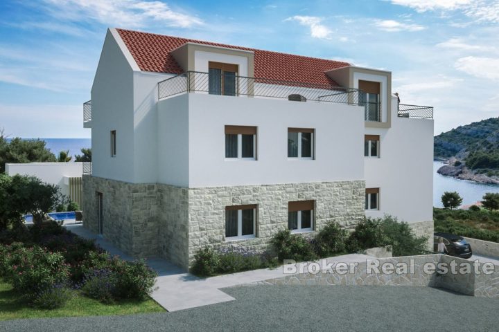 Apartment with pool and open sea view