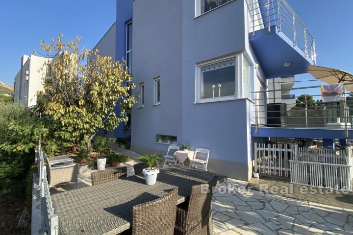 Maison individuelle avec vue panoramique sur la mer