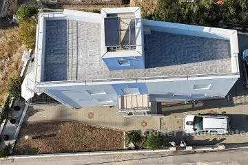 Maison individuelle avec vue panoramique sur la mer