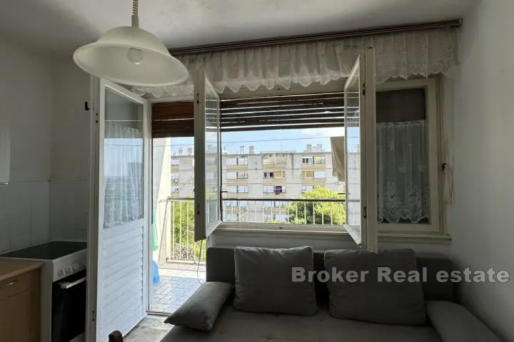 001-2045-22-Split-Two-bedroom-apartment-in-an-attractive-location-for-sale