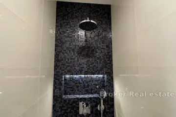 Appartement spacieux de deux chambres à louer à long terme (premier emménagement)