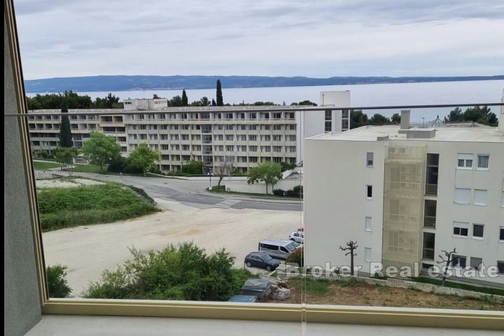 Appartement moderne d'une chambre avec vue sur la mer