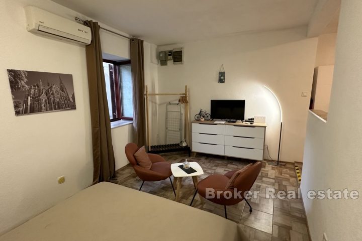 Neu renoviertes Studio-Apartment in begehrter Lage