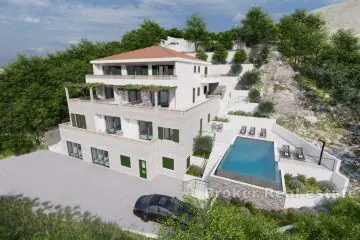 Appartement villa au premier rang de la mer avec piscine