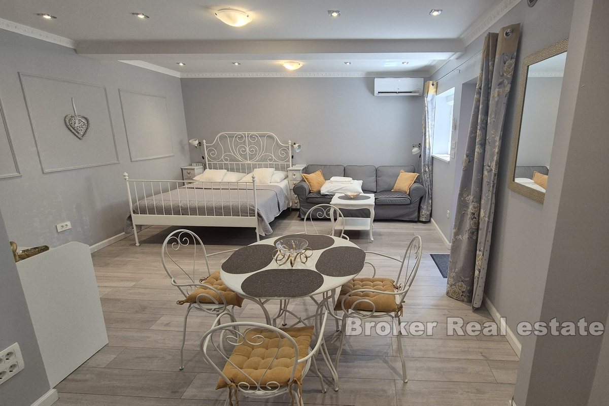 Appartements modernes au premier rang de la mer