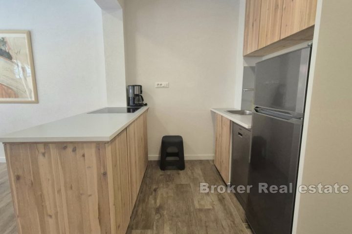 Nowoczesny apartament z ogrodem i garażem