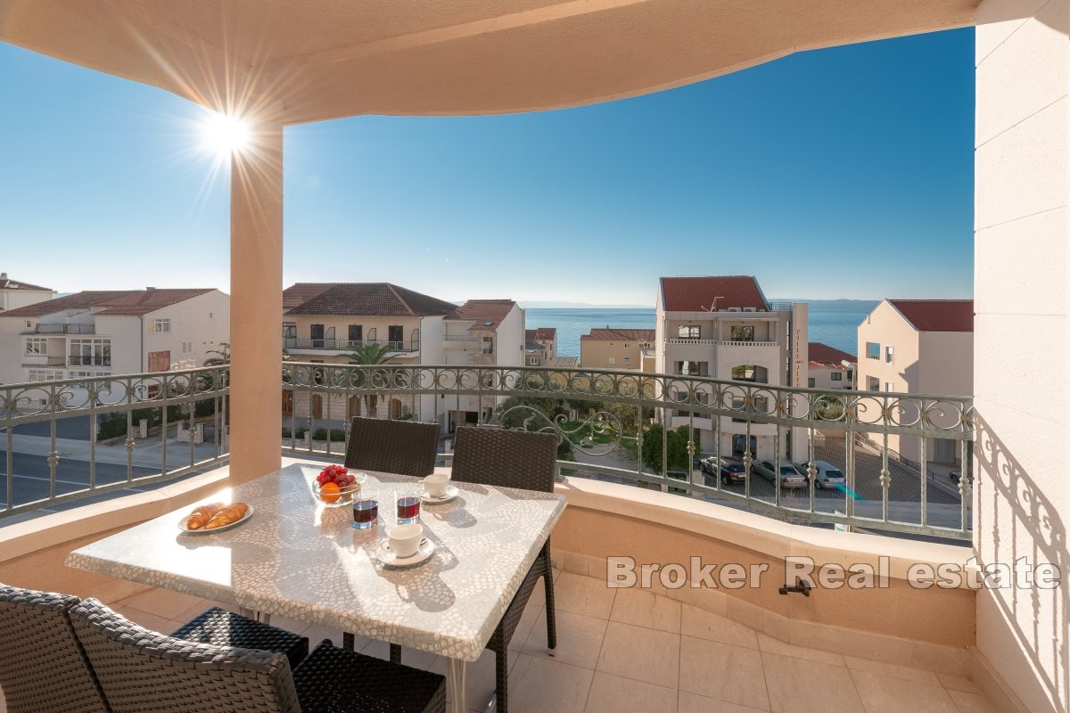 001-2048-07-Makarska-Apartment-house-with-a-sea-view-for-sale
