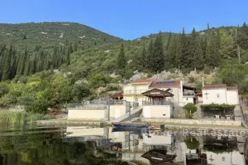 Autentisk hus til salgs i Podbrijest, Neretva-elvedalen