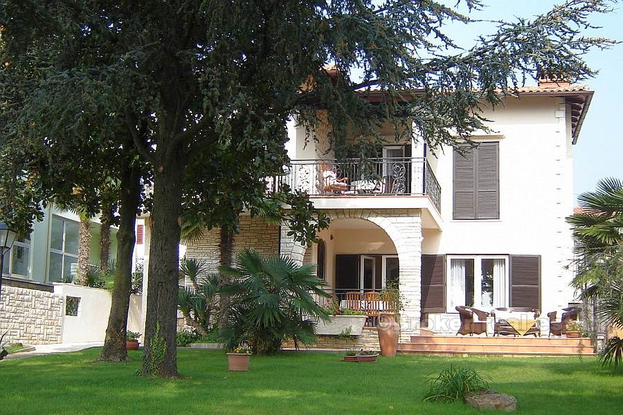 Traditional Istrian villa, for sale