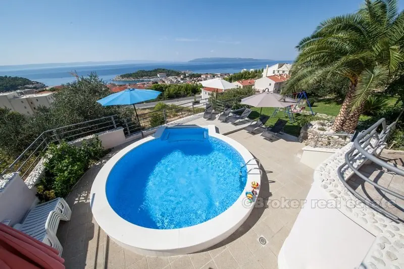 Makarska, Villa mit Swimmingpool und schöner Aussicht