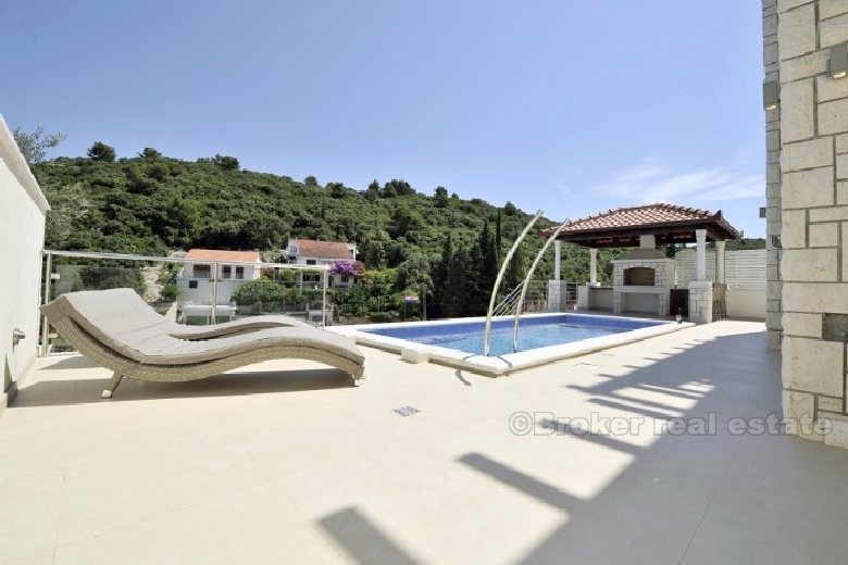 Luxus-Villa in der ersten Reihe zum Meer, zu verkaufen