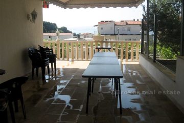 Nice hotel with panoramic sea view, for sale