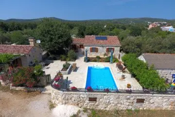 Renovated stone houses with swimming pool