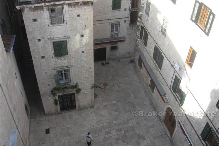Apartament w centrum Splitu, na sprzedaż