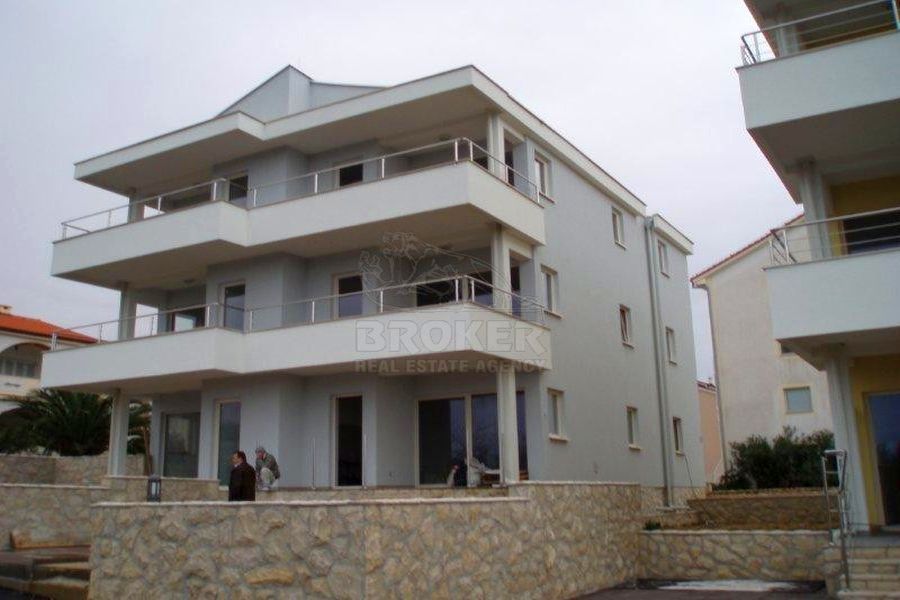 Newly built apartments with the sea view, for sale
