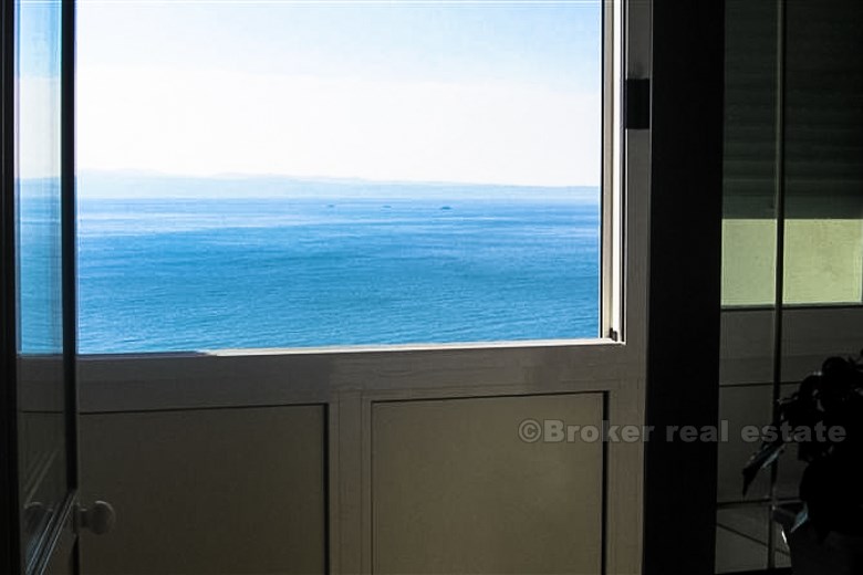 Appartement avec vue sur la mer