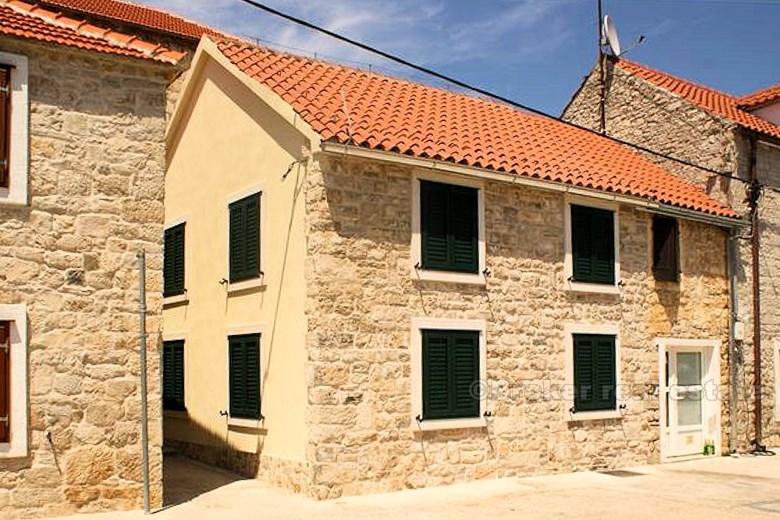 Traditionellt dalmatiskt hus, till salu