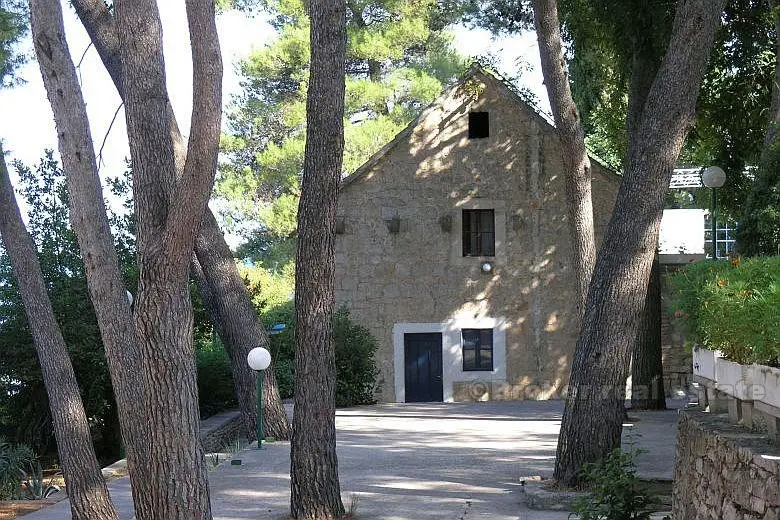 Altes dalmatinisches Steinhaus