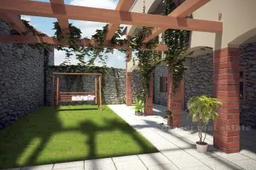 House with 3 separate apartments, for sale