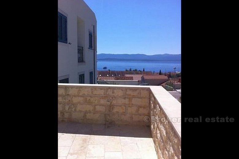 Apartment with beautiful sea view, for sale