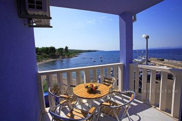 Apartments in small village by the sea, for sale