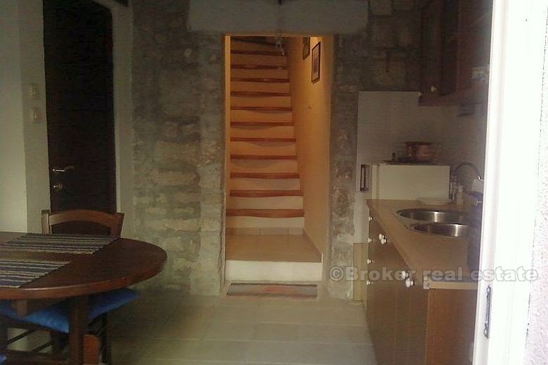 Fully renovated apartment, for sale