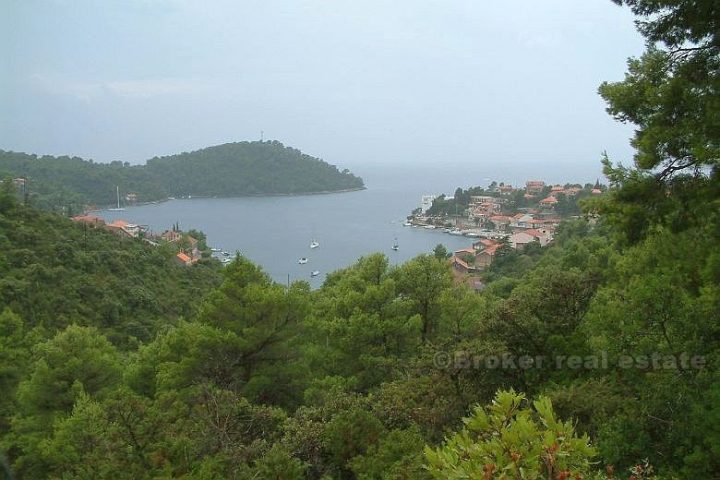 House on the south side of the island, for sale