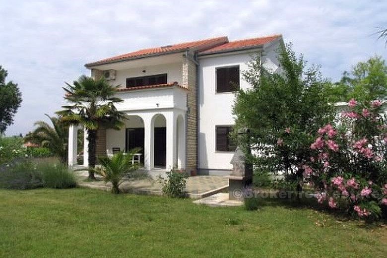 The house with 4 apartments, for sale