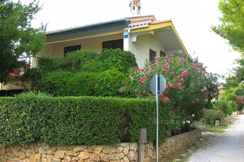 House 100 meters from the sea
