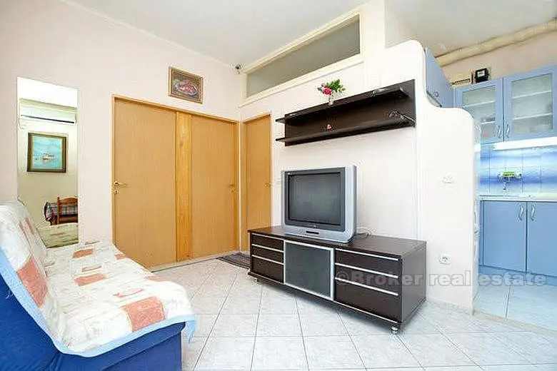 Appartement entièrement meublé, à vendre