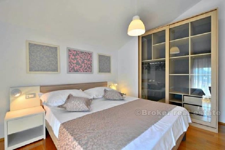 Møblert og utstyrt leilighet med to soverom, for salg