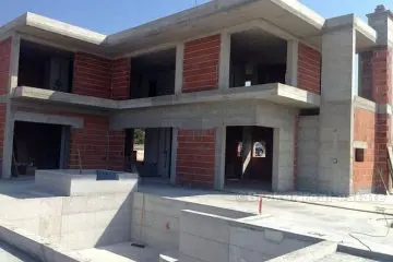 Villa under construction