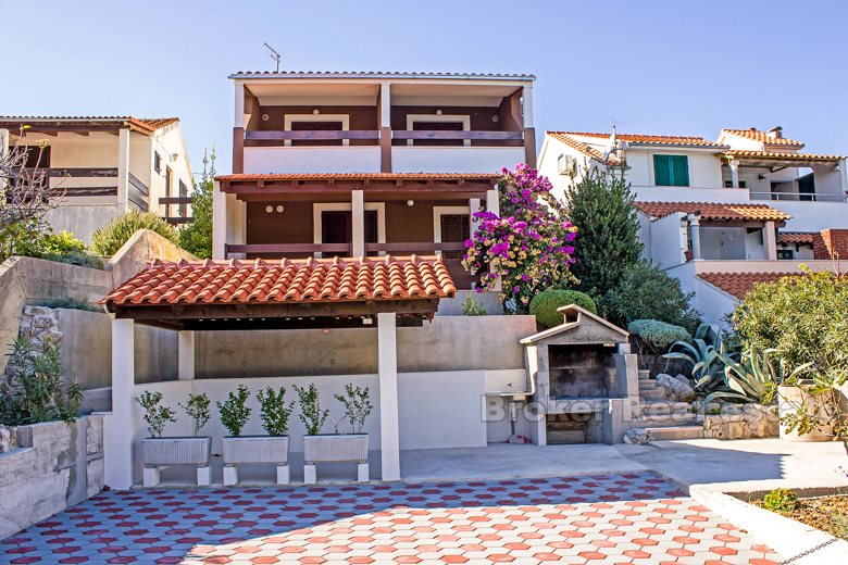 The house situated at the coast of the sea, for sale