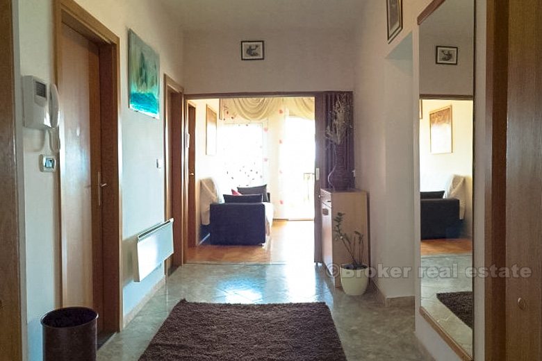 Drei-Zimmer-Wohnung in Split, zum Verkauf