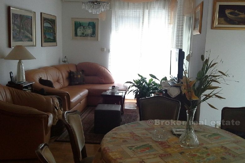Two bedroom apartment, Meje
