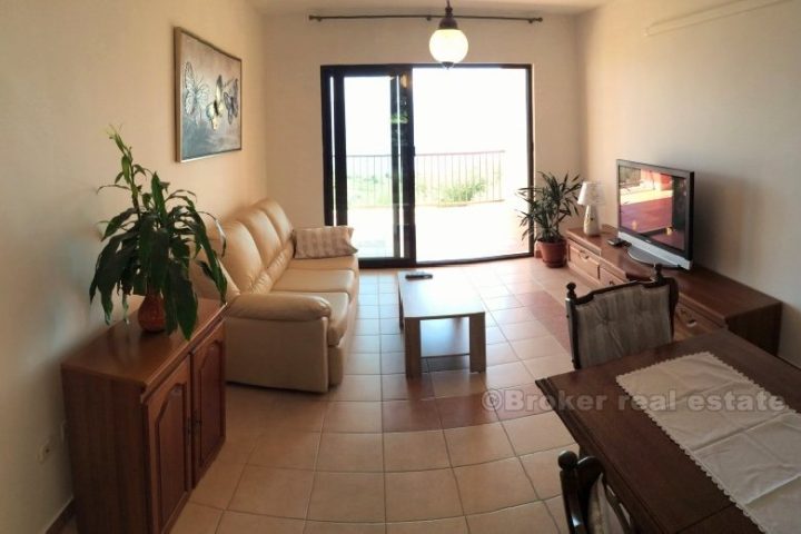 Three bedroom apartment, for rent