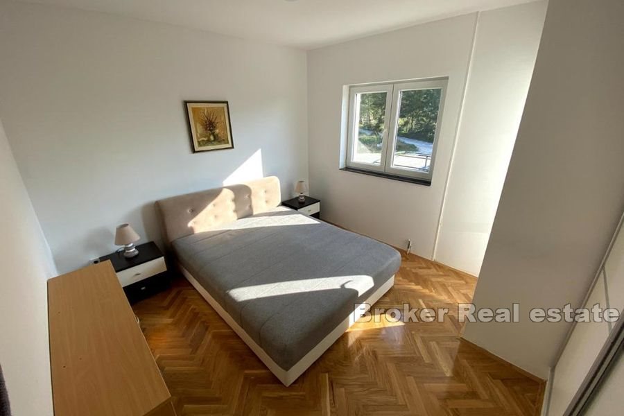 Two comfortable three-bedroom apartments, for rent
