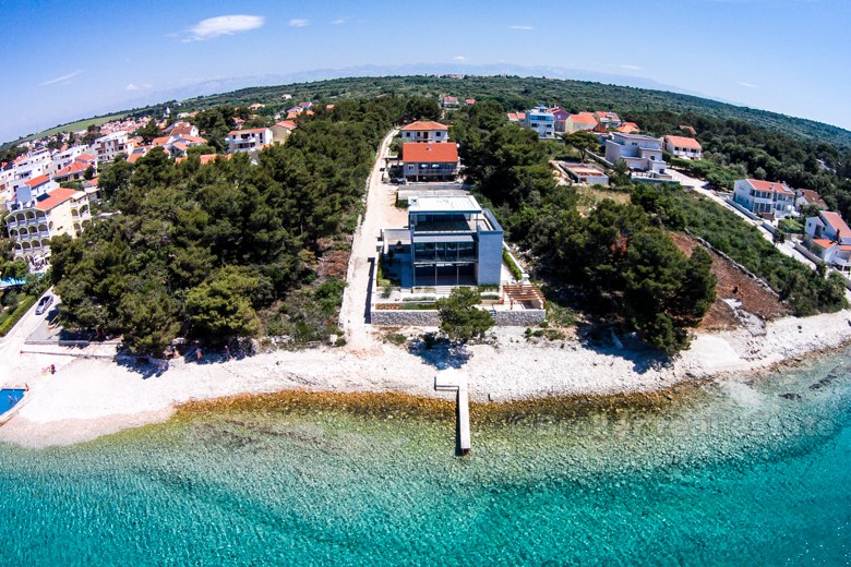 The villa by the sea