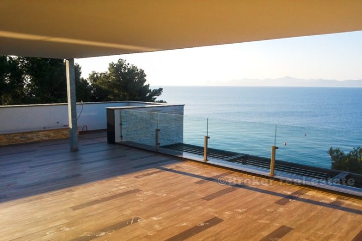 The villa by the sea