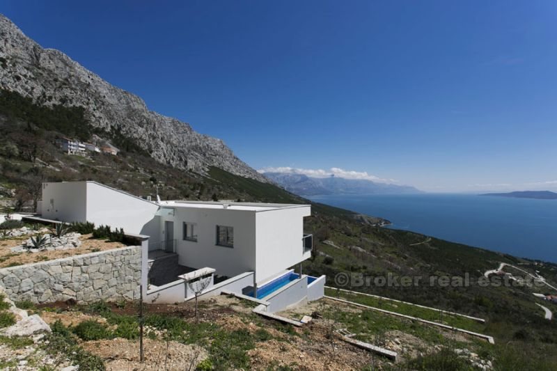 Villa with a panoramic view