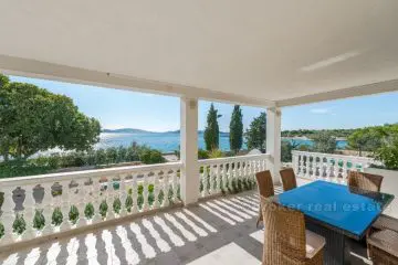 Beautiful villa, for sale
