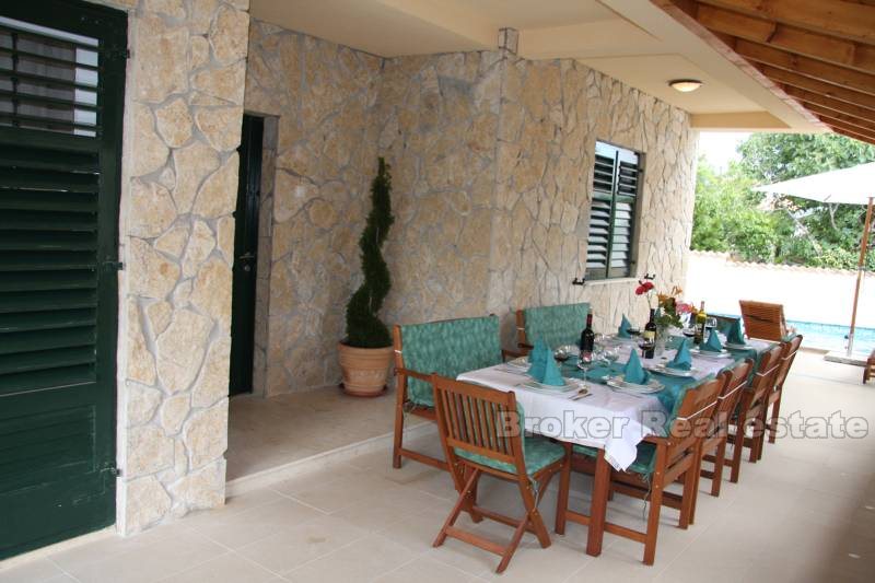 Luxury villa near Sibenik for rent