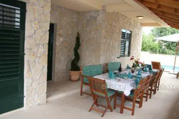 Luxury villa near Sibenik for rent