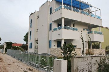 Apartments in a new villa, for sale