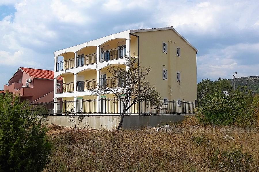New house with 7 apartments, for sale